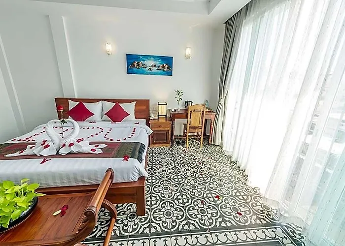 Hotel Bayon Guides