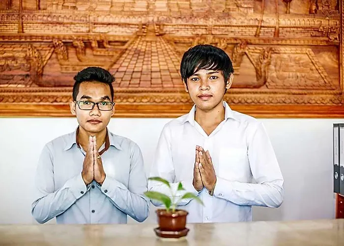 Bayon Guides Hotel